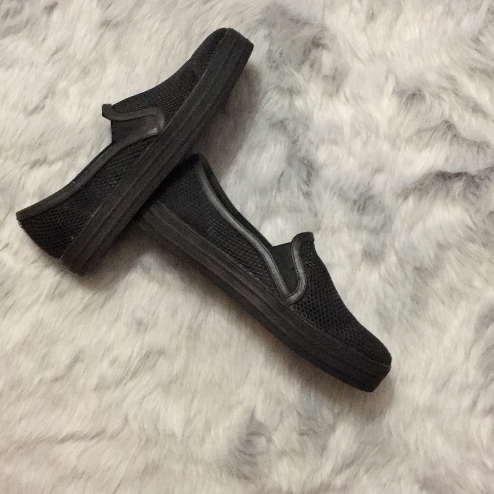 Sketchers Memory Foam Shoes